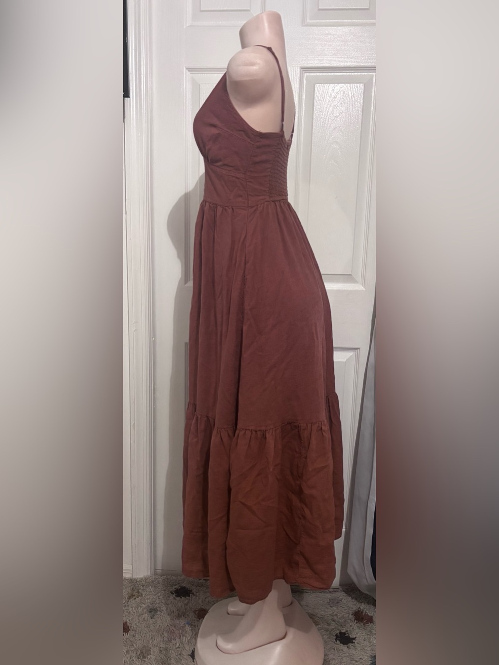 Abercrombie & Fitch Rust Tiered Deep V Maxi Dress - Picture 2 of 10